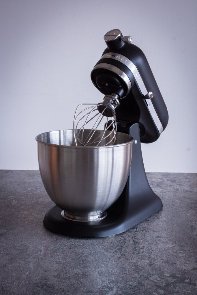KitchenAid 4.3L Classic Tilt Head Stand Mixer Onyx Black